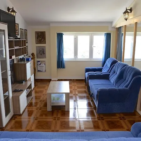 Bella Vista شقة كورتْشولا